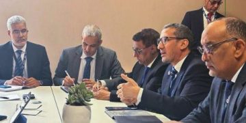 مراكش : محافظ البنك المركزي و وزيرا المالية و الاقتصاد يعقدون لقاءات مع مديري هيئات مالية و اقتصادية