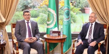 مدير ميناء انواكشوط يختتم زيارته لمصر بزيارة للاكادمية العربية