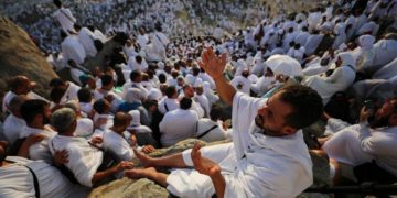 الحجاج الموريتانيون ينفرون إلى صعيد عرفة الطاهر