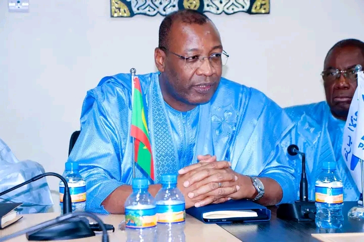 حزب الإنصاف:تقرير الوزير الأول أمام البرلمان تميز بالواقعية والموضوعية