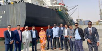 ميناء نواكشوط المستقل:يستقبل وفدا من طلاب المدرسة الوطنية للإدارة