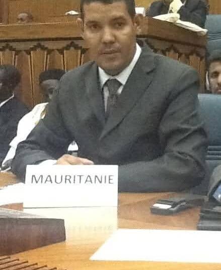 تنظيم قطاع الصيدلة بين حقّ الاستثمار وواجب الإشراف