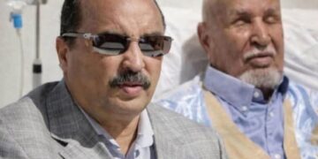 إدارة السجون عزيز سيتلقي التعازي داخل السجن ويسمح لمن يرغب في لقائهم بتقديم العزاء