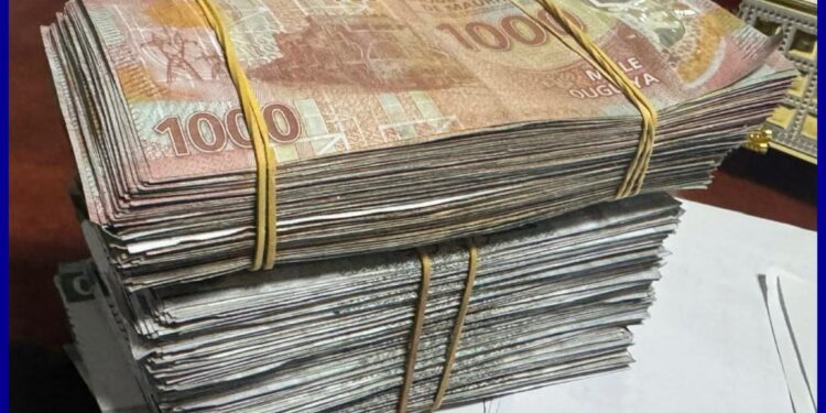 الدرك الوطني يفكك شبكة لتزوير العملة في نواكشوط الغربية