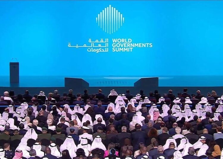 الوزير الأول يمثل موريتانيا في افتتاح القمة العالمية للحكومات بدبي