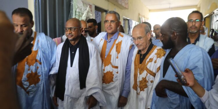 منسق بعثة الإنصاف يزور سوق ربات الأسر بأركيز